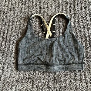 Lululemon Energy Bra, size 6